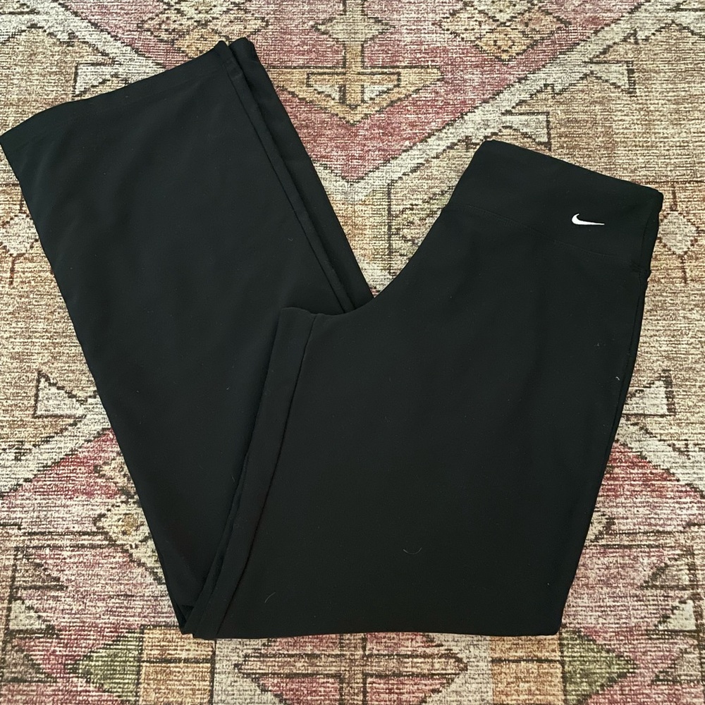 Nike yoga pants